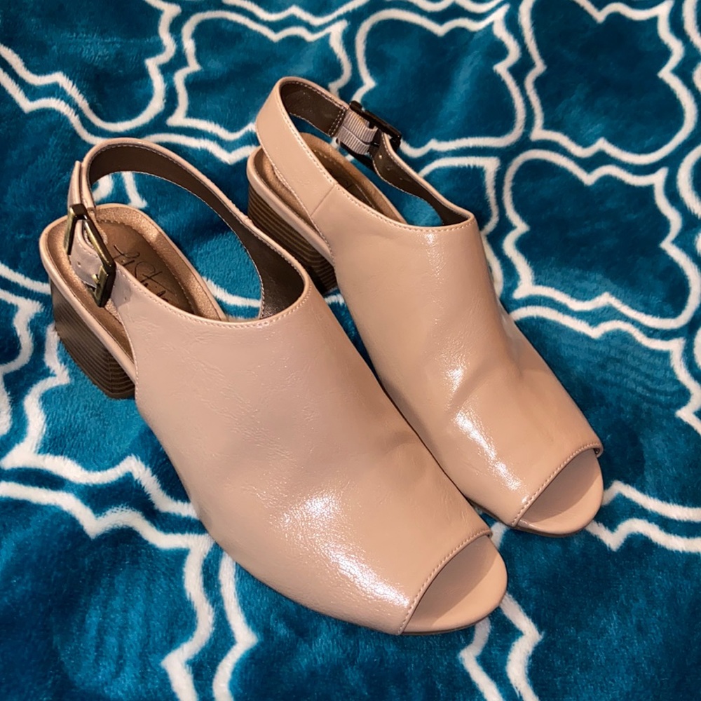 Life Stride Heels Nude/Tan